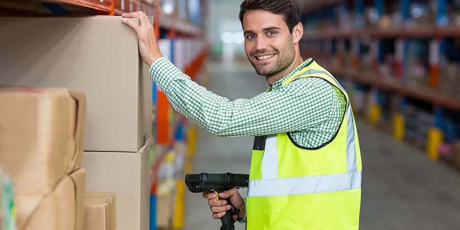 O que são coletores de dados na logística? Função e vantagens
